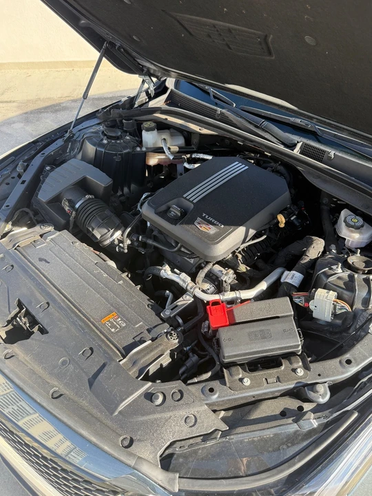 2021 Cadillac - Image 19 of 21