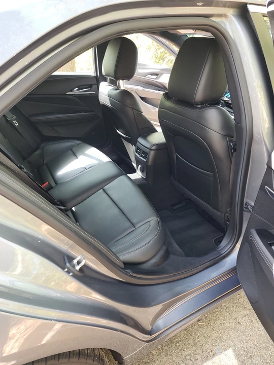 2021 Cadillac CT4 - Image 17 of 18