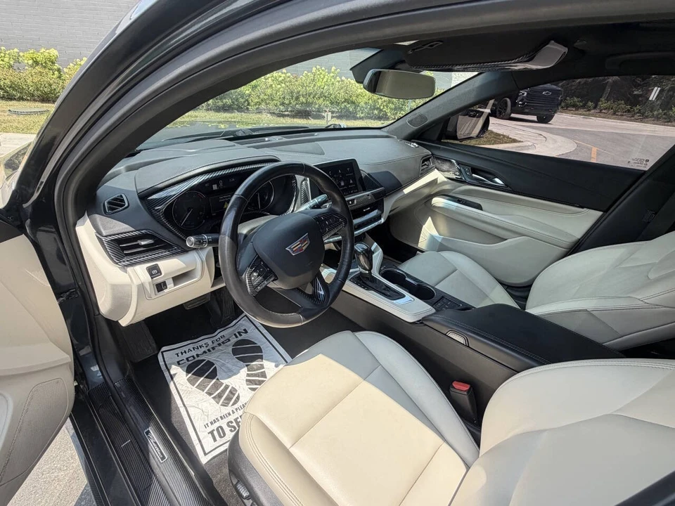 2021 Cadillac CT4 - Image 16 of 19