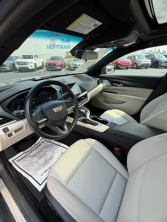 2021 Cadillac CT4 - Image 4 of 10