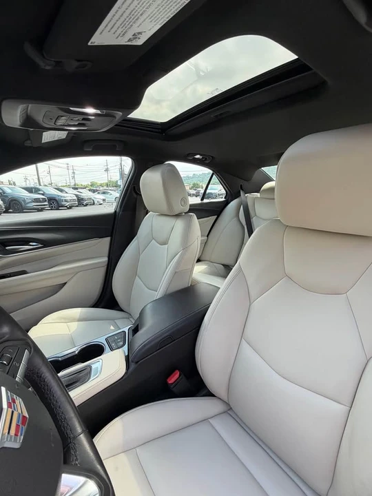 2021 Cadillac CT4 - Image 8 of 10