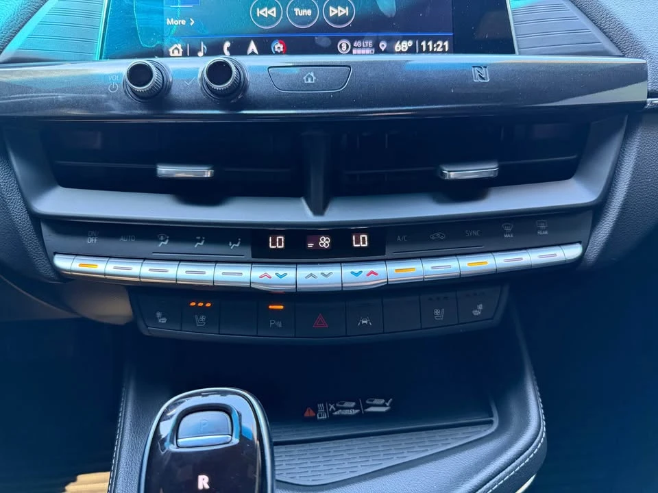 2021 Cadillac CT4 - Image 10 of 15