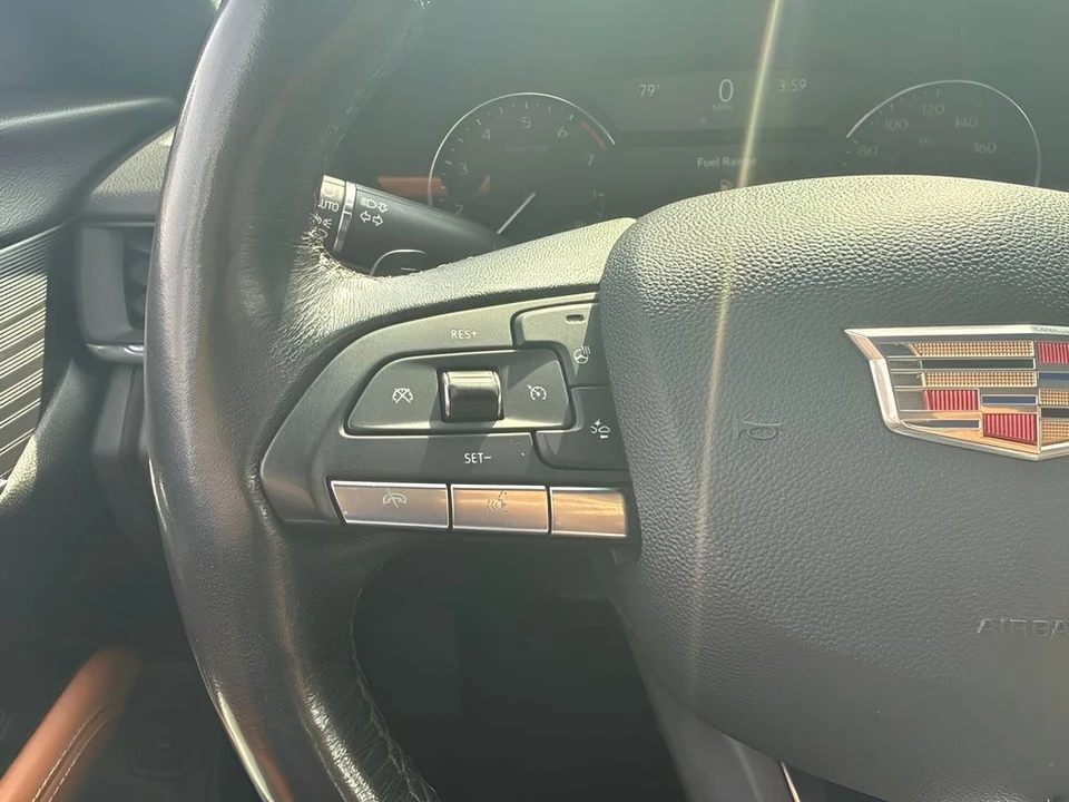 2021 Cadillac CT4 - Image 16 of 31