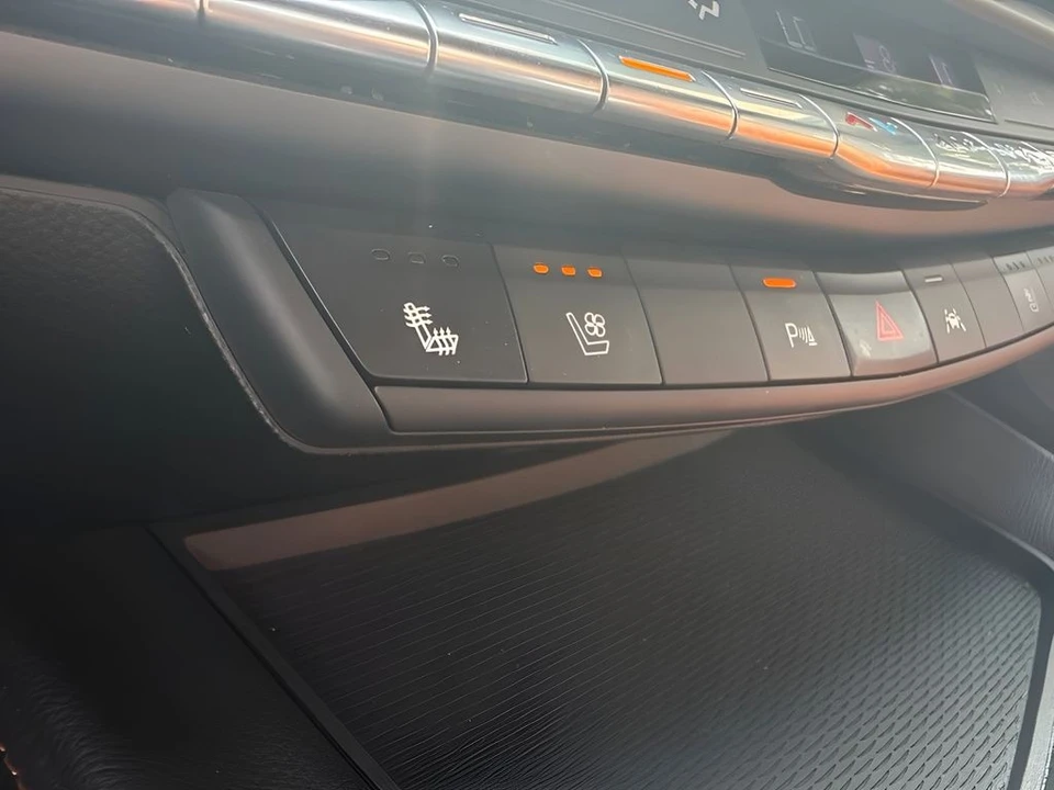 2021 Cadillac CT4 - Image 22 of 31