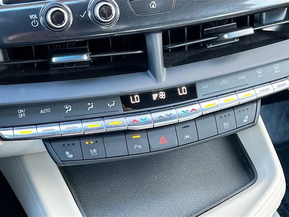 2021 Cadillac CT4 - Image 15 of 20
