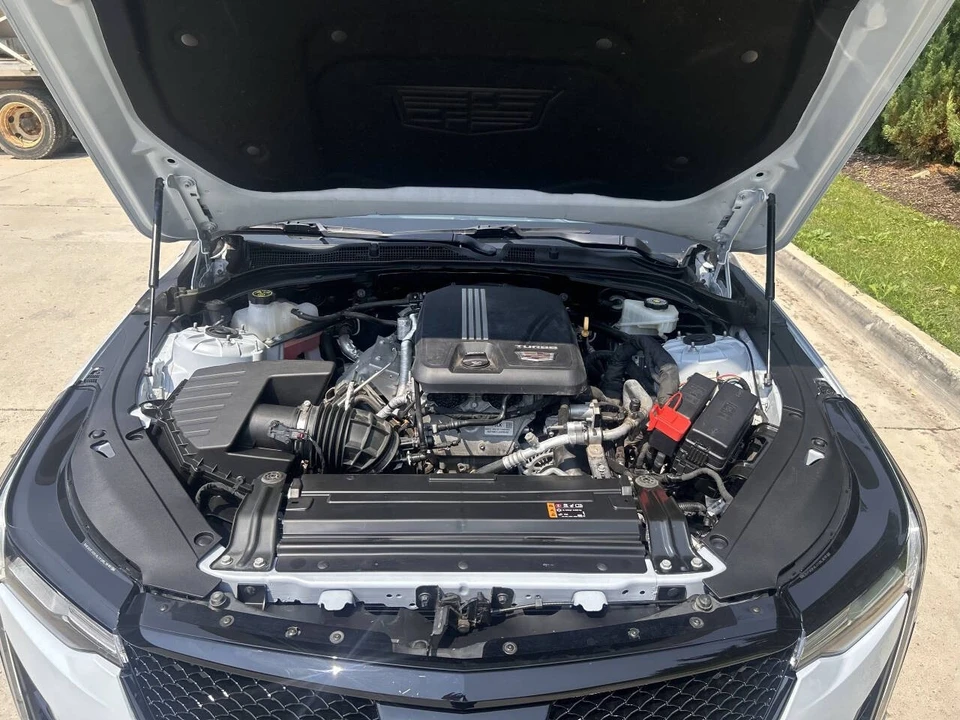2021 Cadillac CT4 - Image 15 of 21