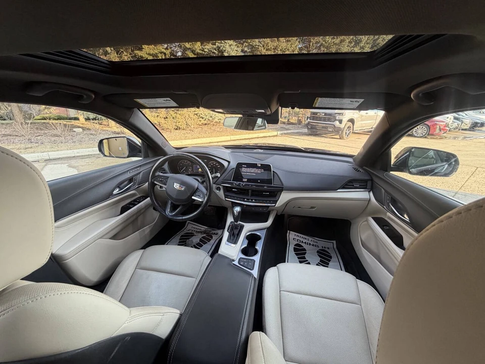 2021 Cadillac CT4 - Image 15 of 20