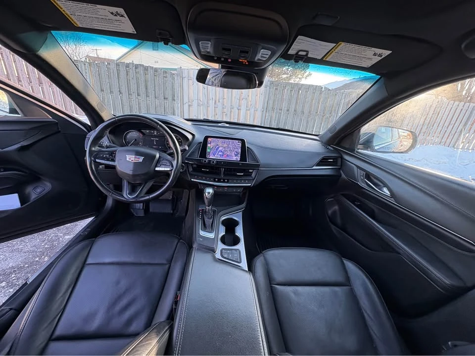 2021 Cadillac - Image 5 of 10