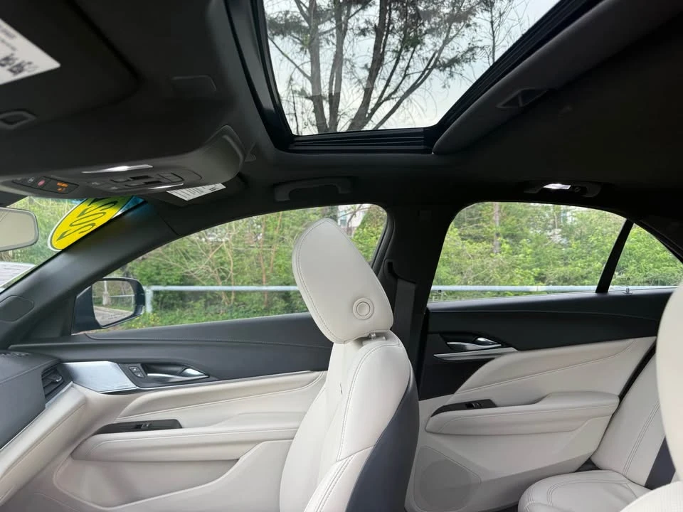 2021 Cadillac CT4 - Image 13 of 18