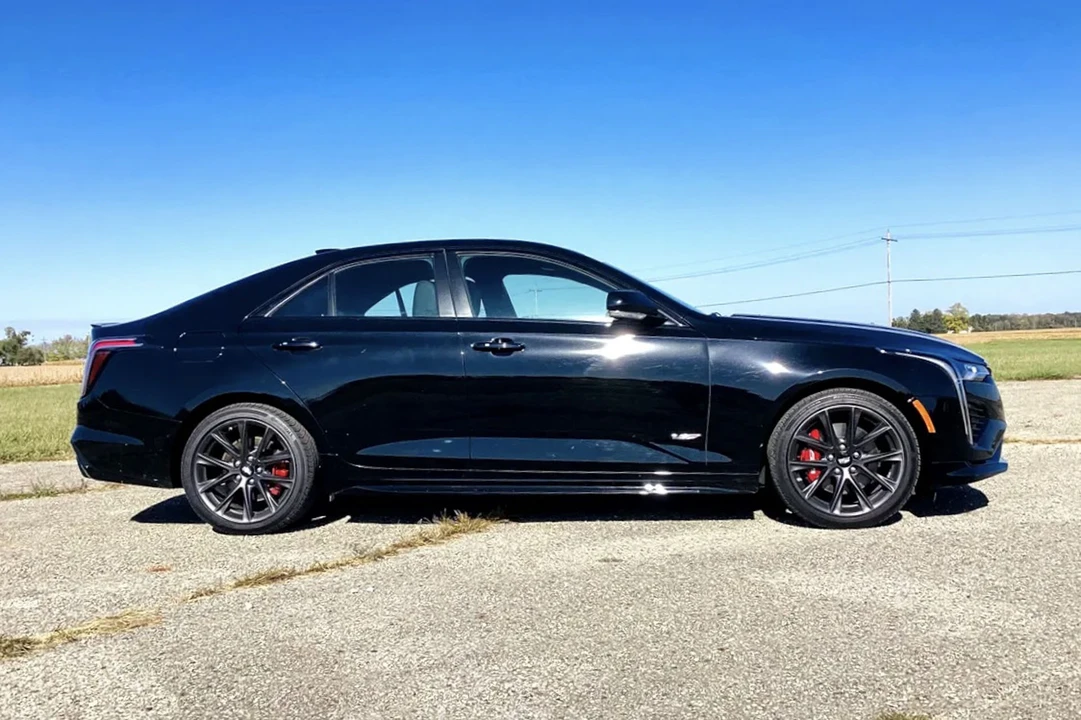 2021 Cadillac CT4-V - Image 15 of 31