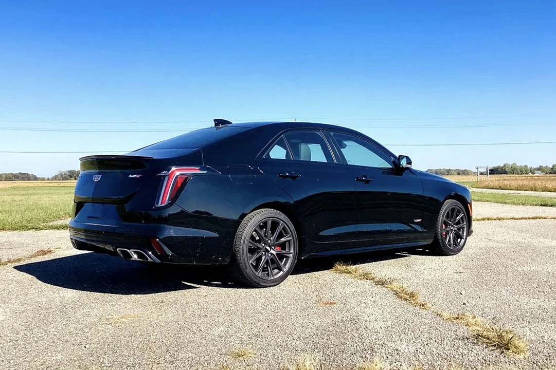 2021 Cadillac CT4-V - Image 16 of 31