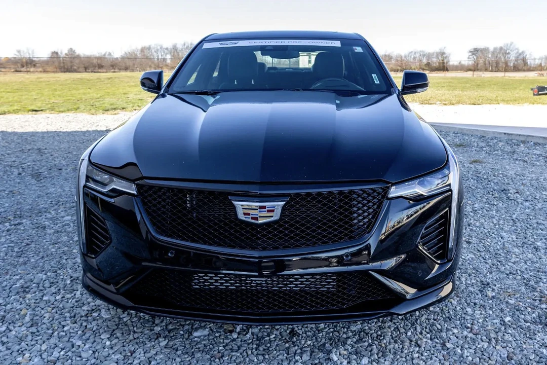 2021 Cadillac CT4-V - Image 2 of 31