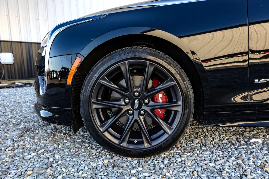 2021 Cadillac CT4-V - Image 28 of 31