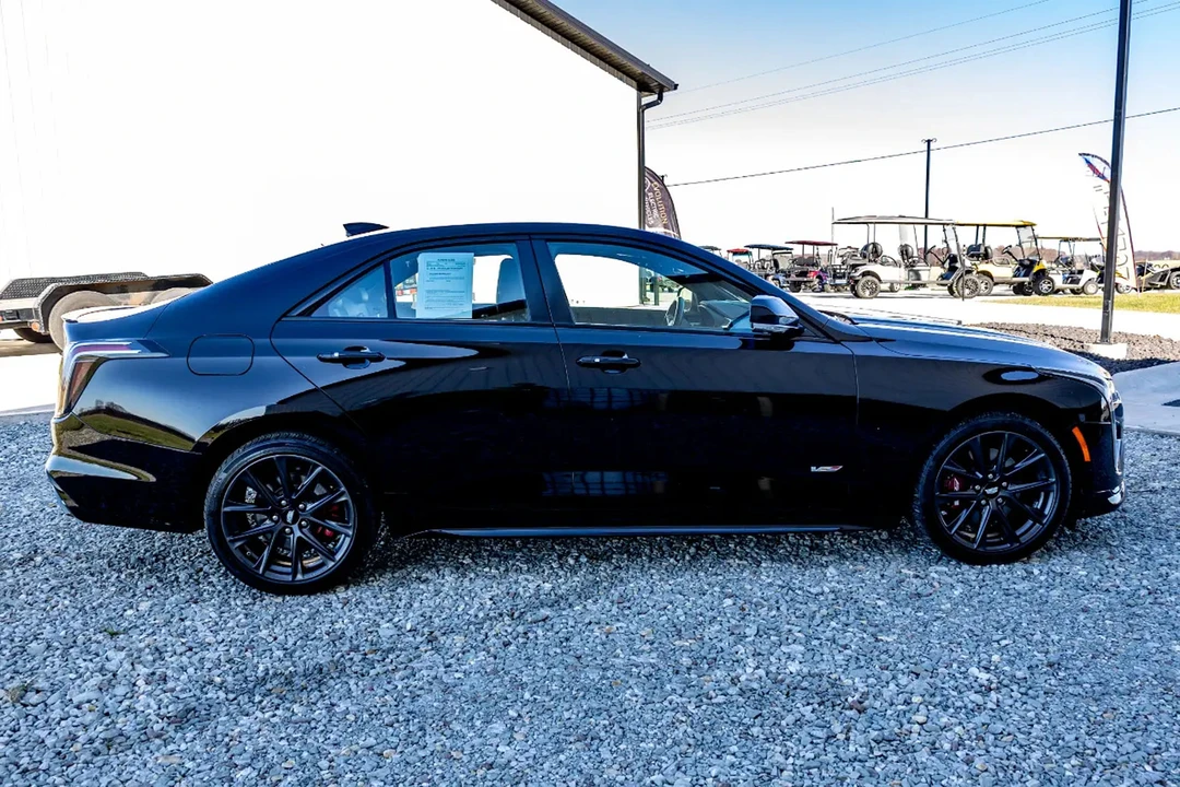 2021 Cadillac CT4-V - Image 8 of 31