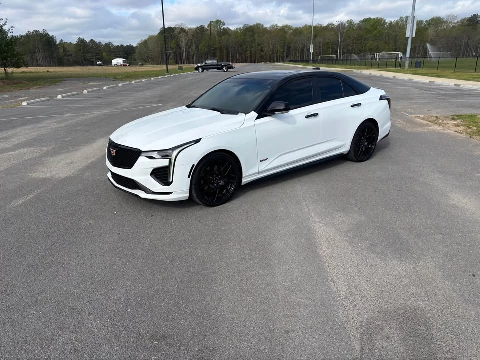 2021 Cadillac CT4-V - Image 3 of 4
