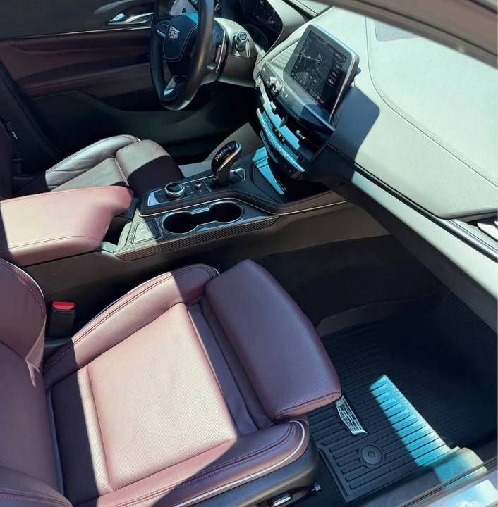 2021 Cadillac CT4-V - Image 8 of 15