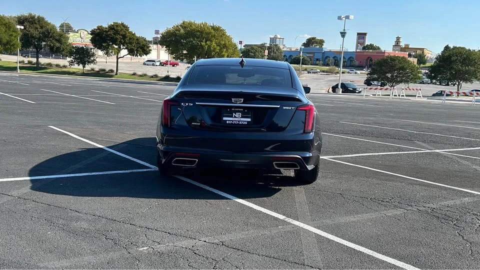 2021 Cadillac CT5 - Image 4 of 10