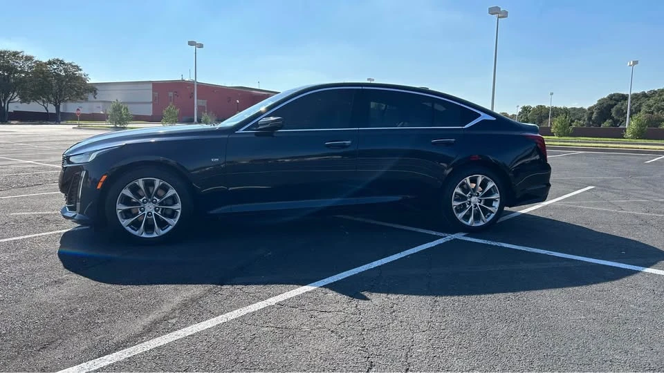 2021 Cadillac CT5 - Image 2 of 10