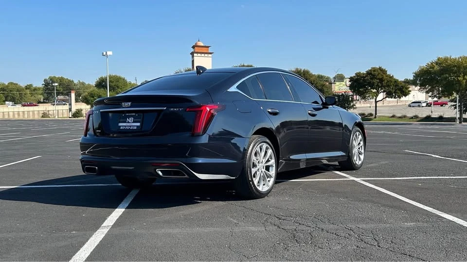 2021 Cadillac CT5 - Image 5 of 10