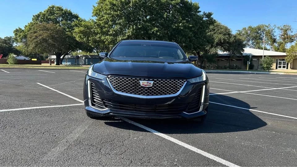 2021 Cadillac CT5 - Image 8 of 10