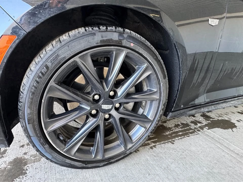 2021 Cadillac CT5 - Image 9 of 12