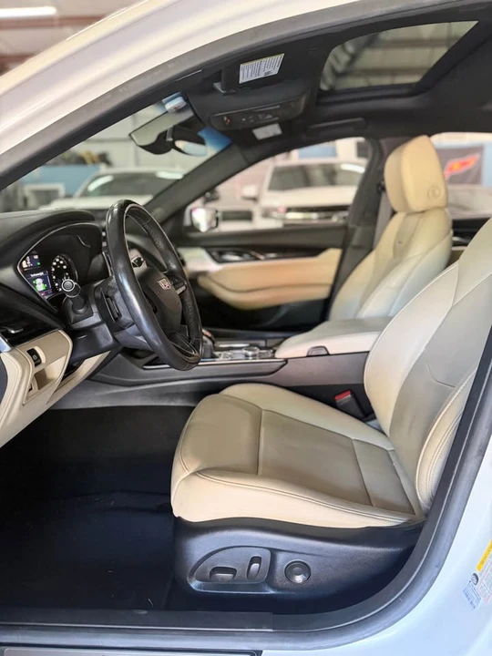 2021 Cadillac CT5 - Image 10 of 18