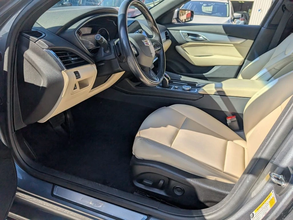 2021 Cadillac CT5 - Image 11 of 12