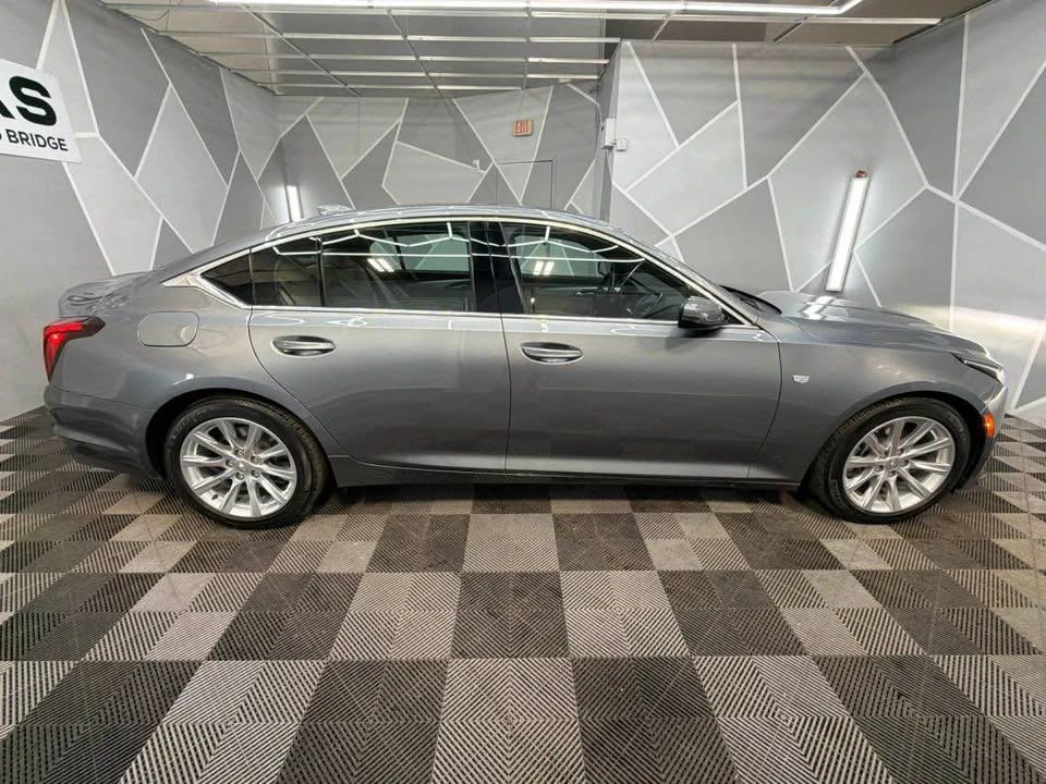 2021 Cadillac CT5 - Image 9 of 20