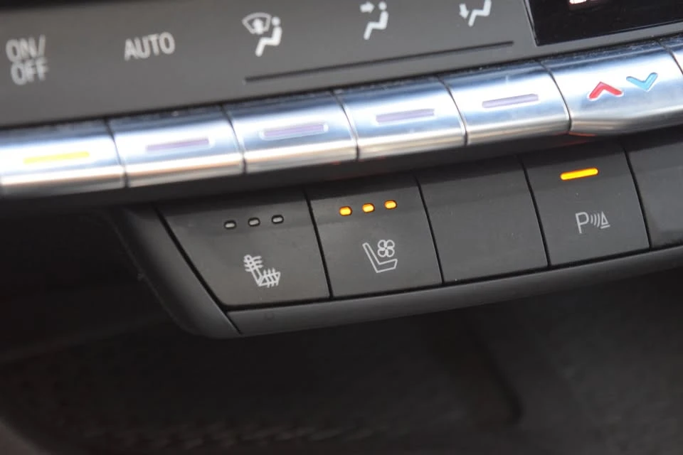2021 Cadillac CT5 - Image 14 of 20