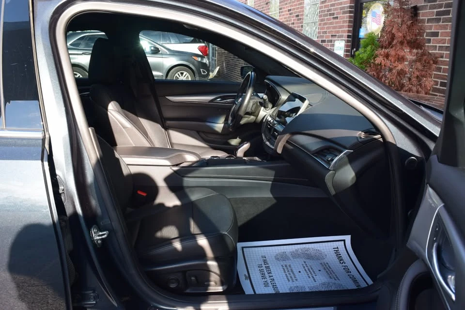 2021 Cadillac CT5 - Image 18 of 20