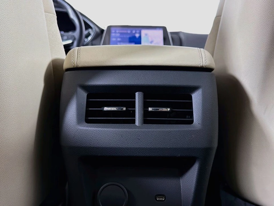 2021 Cadillac CT5 - Image 27 of 31