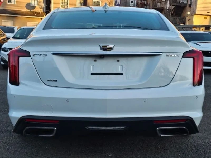 2021 Cadillac CT5 - Image 10 of 12