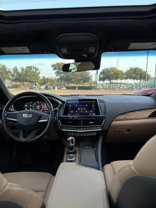 2021 Cadillac CT5 - Image 8 of 12