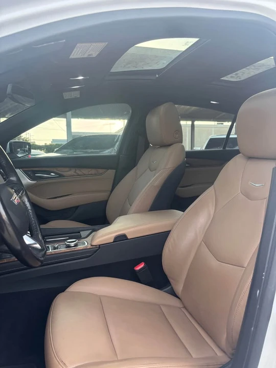 2021 Cadillac CT5 - Image 11 of 12