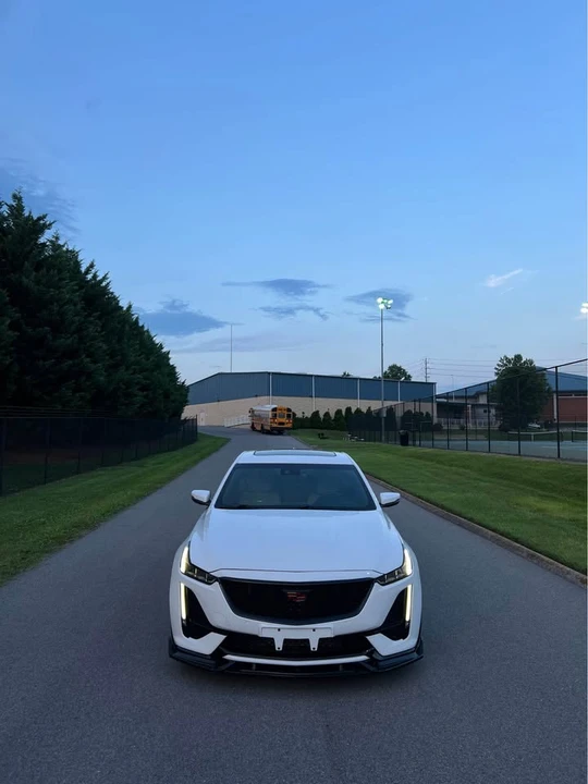 2021 Cadillac CT5 - Image 4 of 18