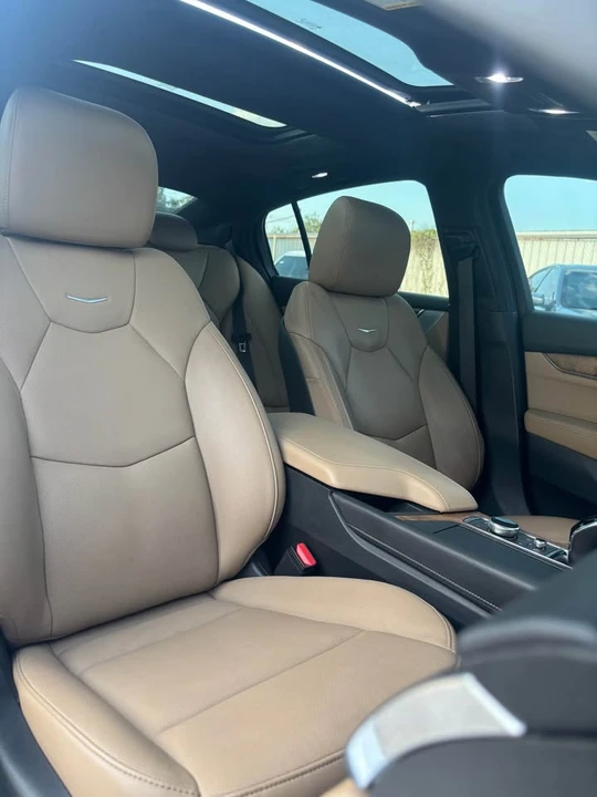 2021 Cadillac CT5 - Image 9 of 12