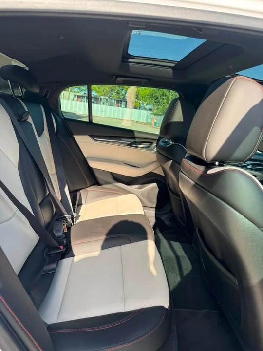 2021 Cadillac CT5 - Image 18 of 19