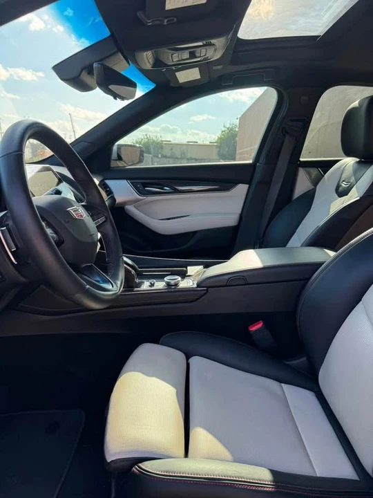 2021 Cadillac CT5 - Image 12 of 19