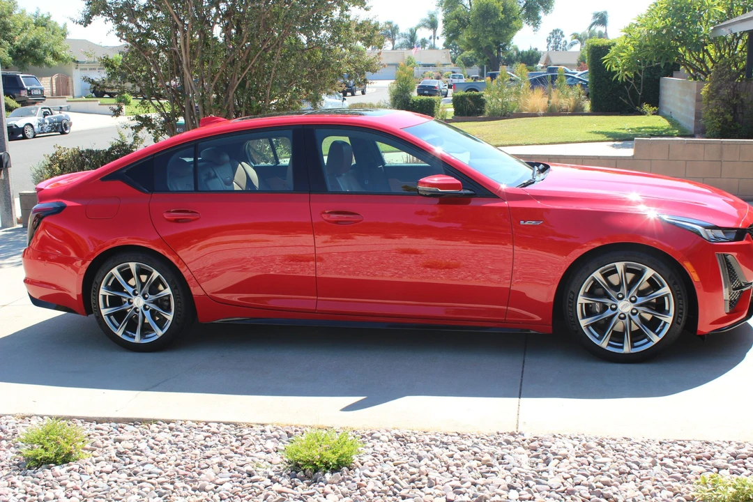 2021 Cadillac CT5-V - Image 9 of 31