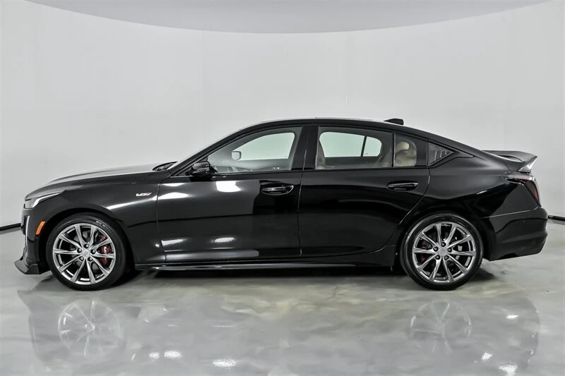 2021 Cadillac CT5-V - Image 8 of 21