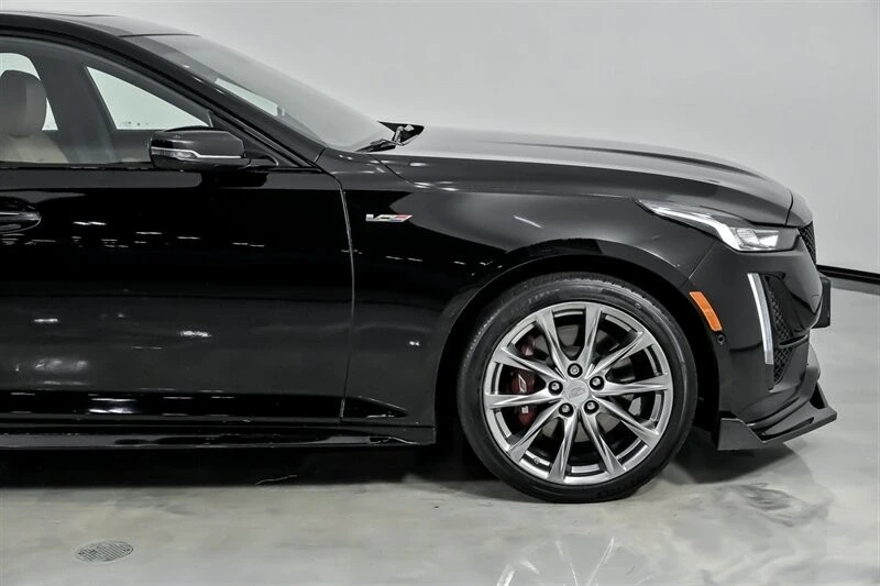 2021 Cadillac CT5-V - Image 15 of 21