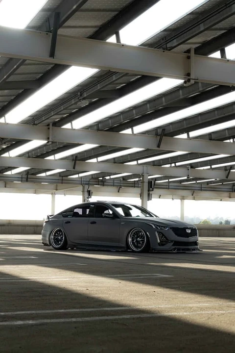 2021 Cadillac CT5-V - Image 5 of 11