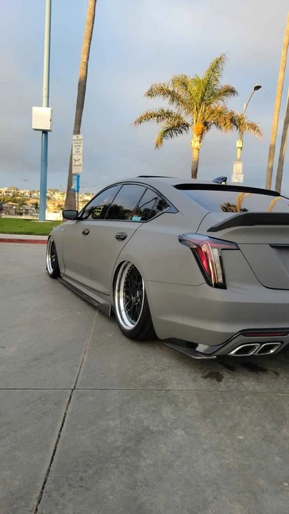 2021 Cadillac CT5-V - Image 2 of 13