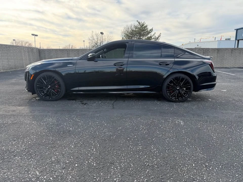 2021 Cadillac CT5-V - Image 16 of 17
