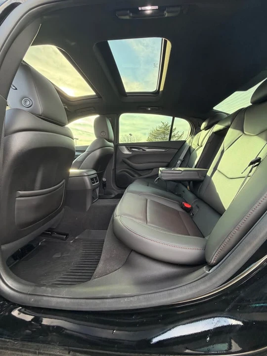 2021 Cadillac CT5-V - Image 10 of 17