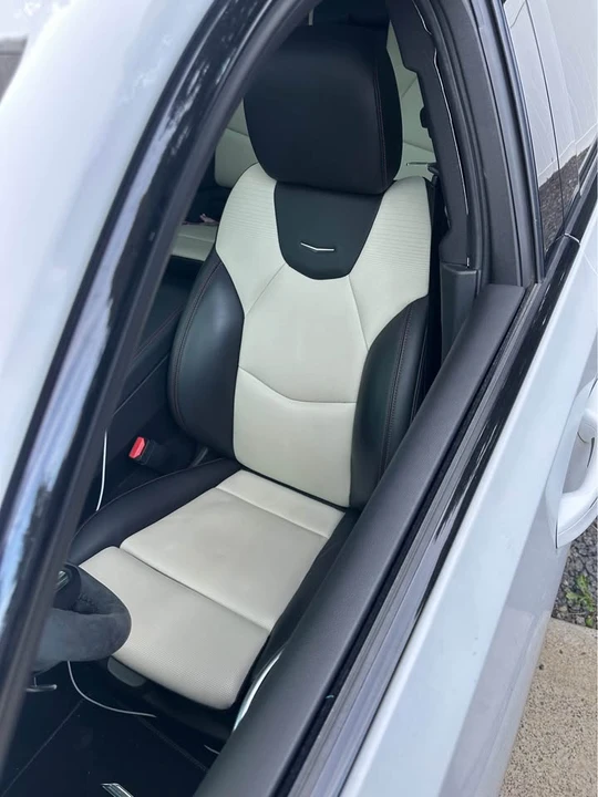 2021 Cadillac CT5-V - Image 4 of 10