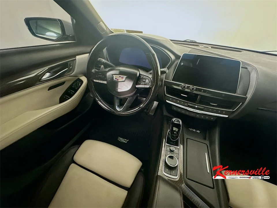 2021 Cadillac CT5-V - Image 9 of 21