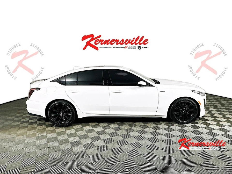 2021 Cadillac CT5-V - Image 8 of 21