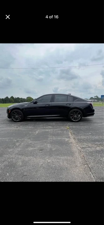 2021 Cadillac - Image 4 of 10