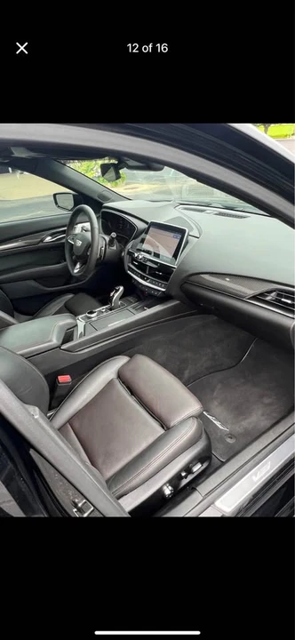 2021 Cadillac - Image 9 of 10